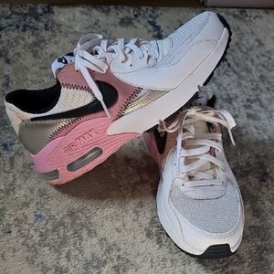 Nike Women’s White and Pink Air Max-Inspired Sneakers